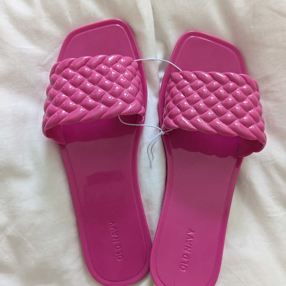New Old Navy Pink Quilted Slide Sandals